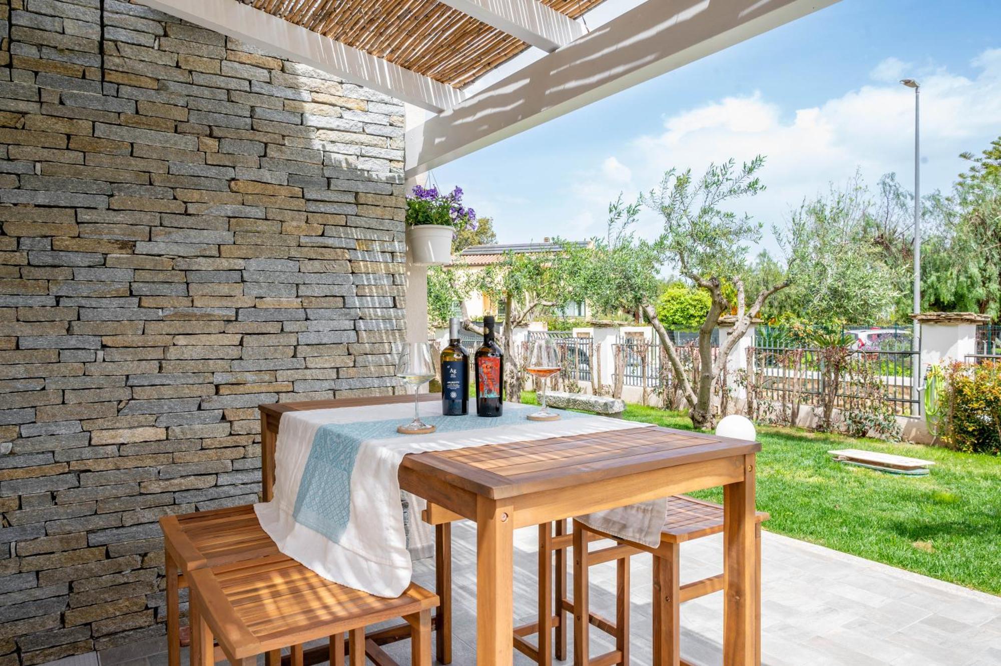 La Botte E Il Vino Rooms Capoterra Ngoại thất bức ảnh
